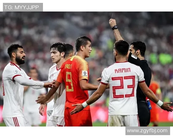 朝鲜足球队在国际赛场遭遇重创头破血流引发广泛关注与讨论