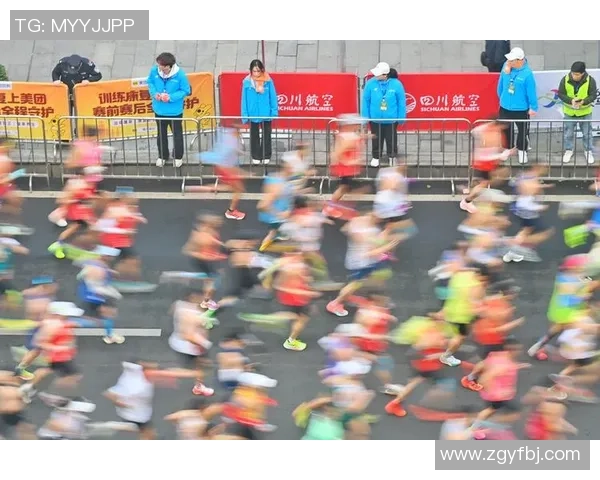 重庆飞盘队在城市马拉松积分榜中以76分稳居第一名引发关注 重庆飞盘队在城市马拉松积分榜中以76分稳居第一名引发关注